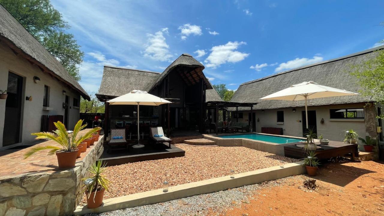 Ujabule Lodge Hoedspruit Exterior photo