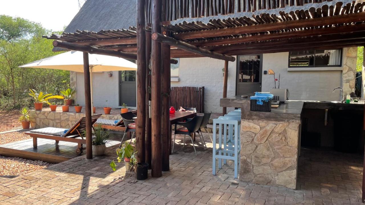 Ujabule Lodge Hoedspruit Exterior photo