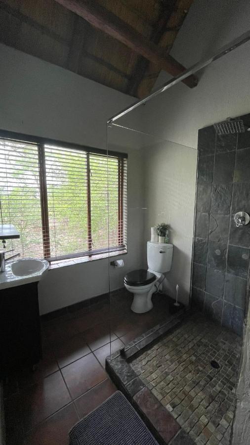 Ujabule Lodge Hoedspruit Exterior photo