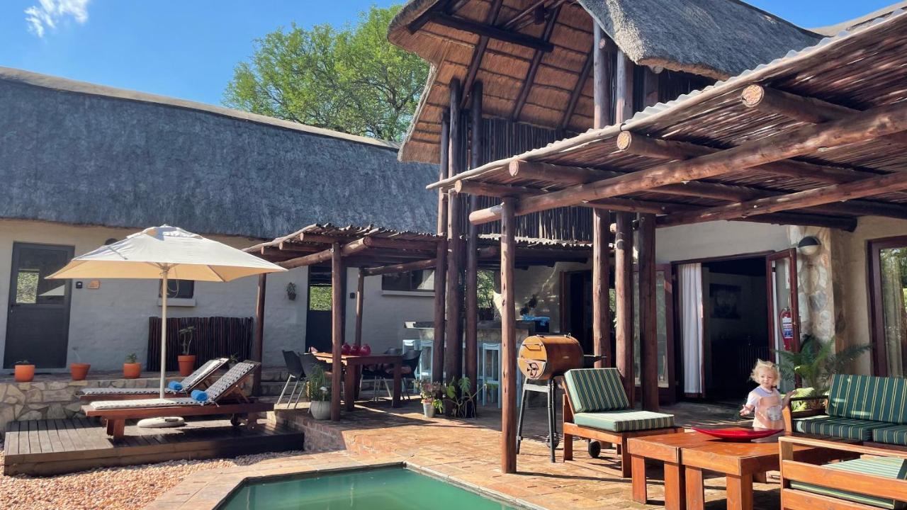 Ujabule Lodge Hoedspruit Exterior photo